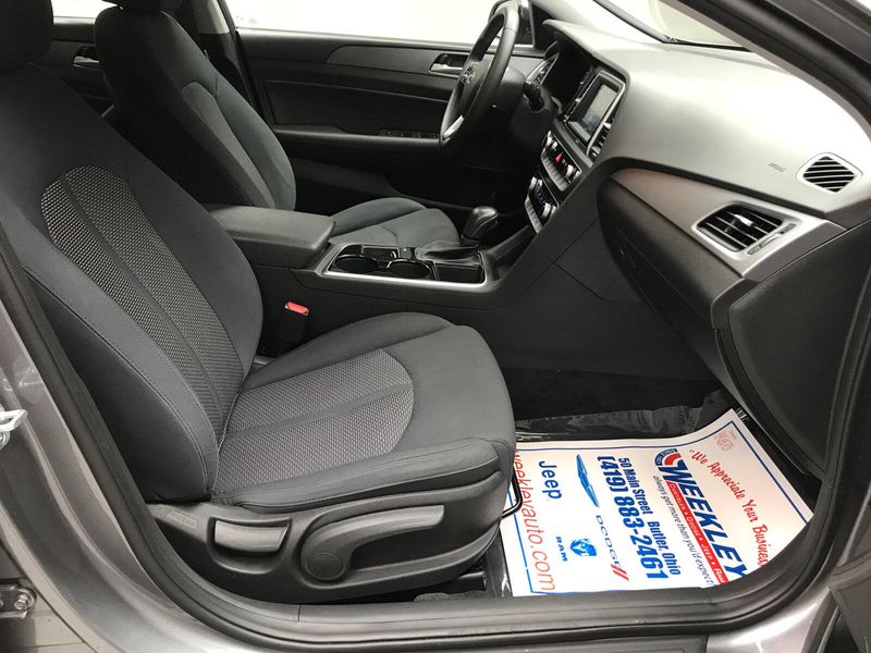 Used 2018 Hyundai Sonata SELImage 16