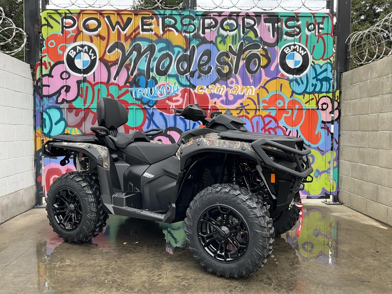 2025 Can-Am OUTLANDER 850 Image 2