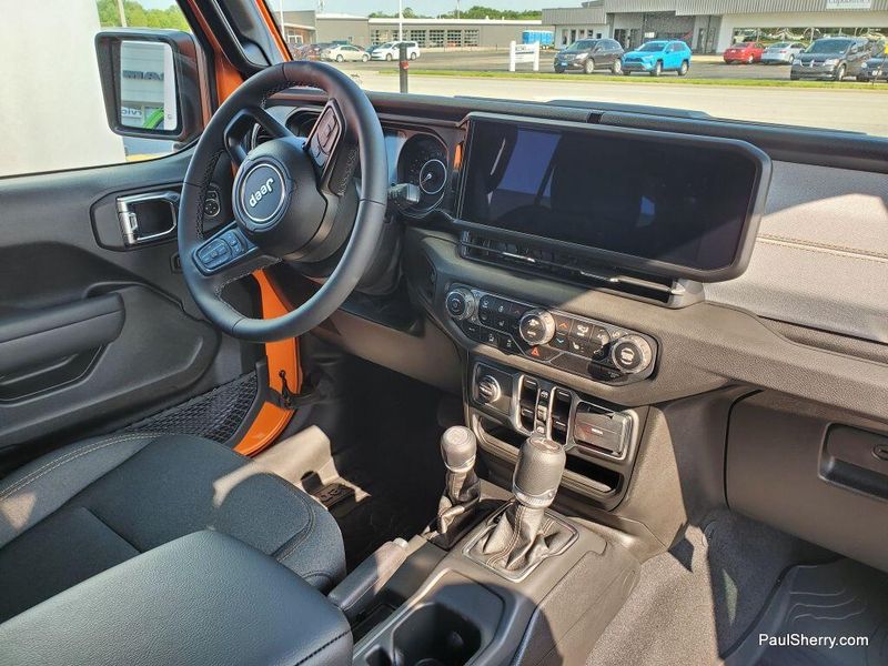 2025 Jeep Wrangler 4-door Sport SImage 13