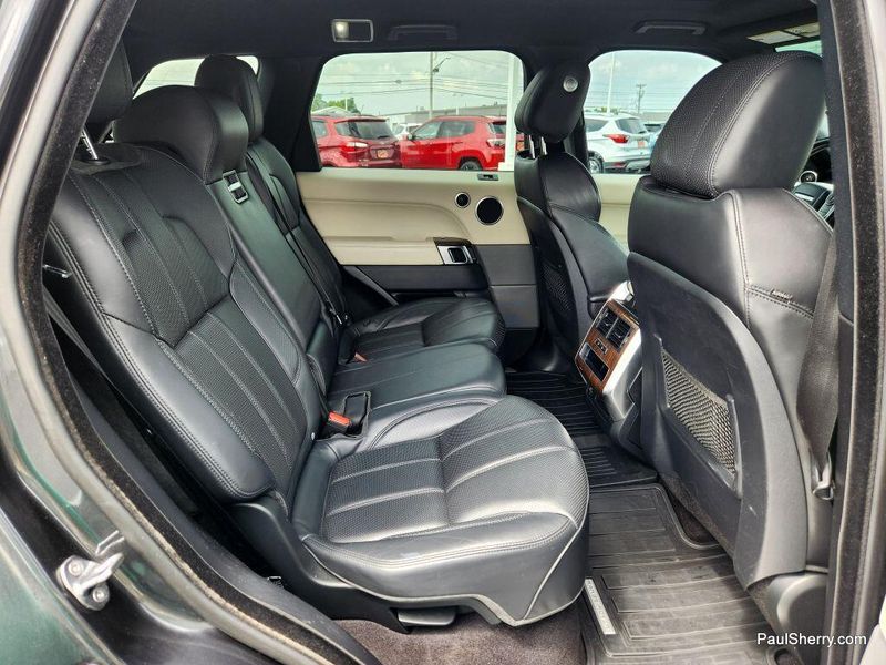 2015 Land Rover Range Rover Sport HSEImage 34