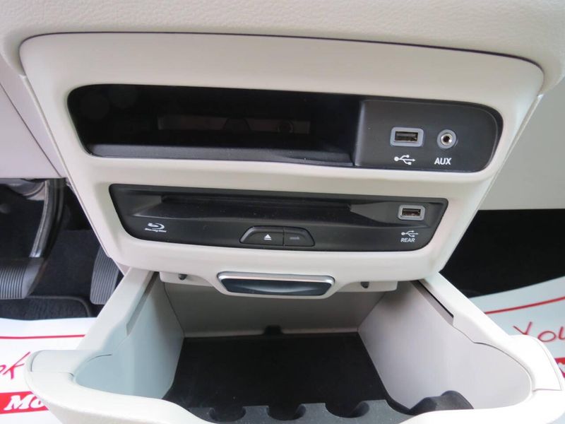 2020 Chrysler Pacifica Touring Plus photo 20