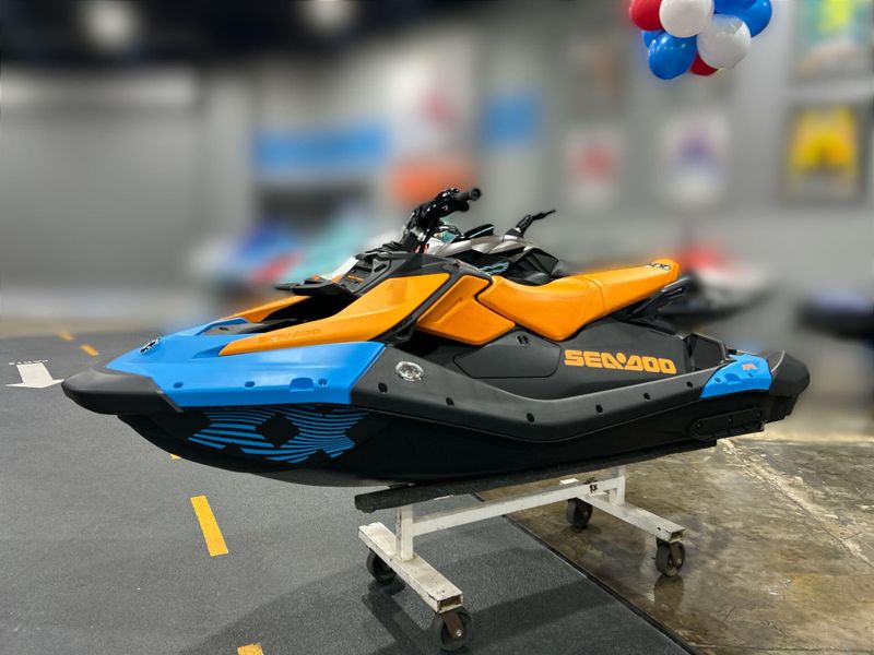 New 2026 Sea-Doo SPARK FOR 3 90 TRIXX (SOUND SYSTEM) Image 10