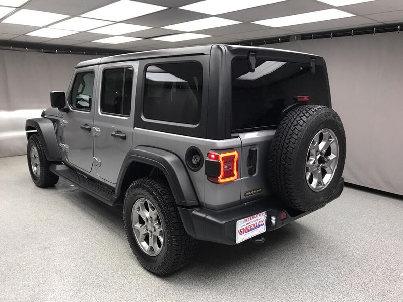 Used 2020 Jeep Wrangler Unlimited FreedomImage 2