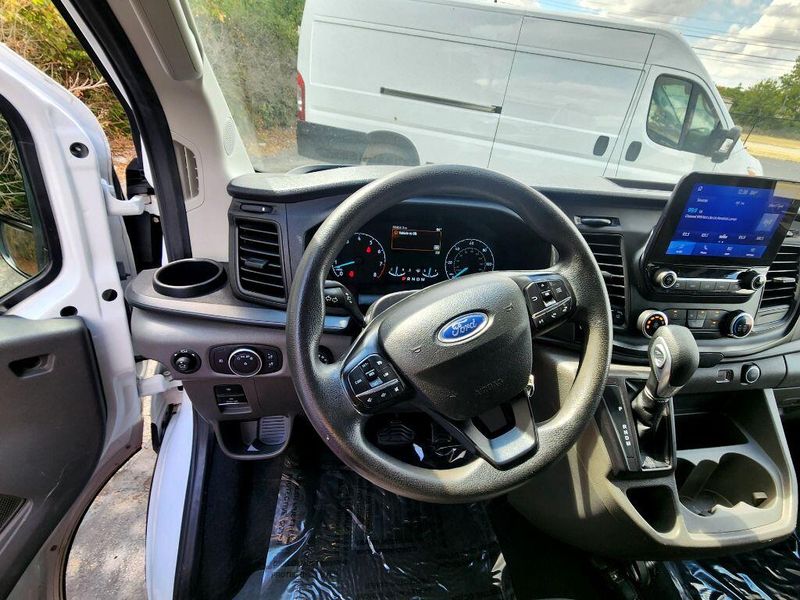 2021 Ford Transit-350 Passenger Van XLTImage 24