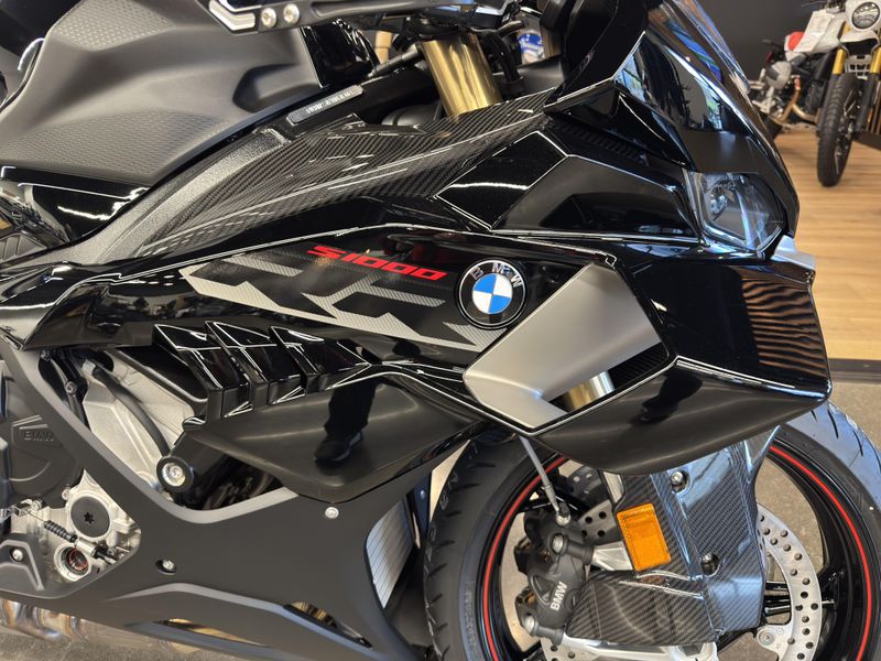 2026 BMW S 1000 RR - BLACK STORM METALLIC
