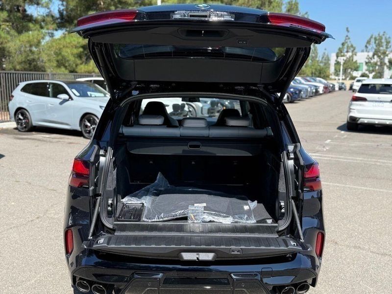 New 2026 BMW X5 M CompetitionImage 14