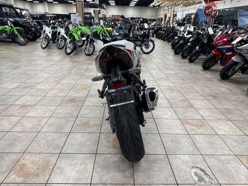 New 2025 Kawasaki NINJA ZX-6R ABS Image 15