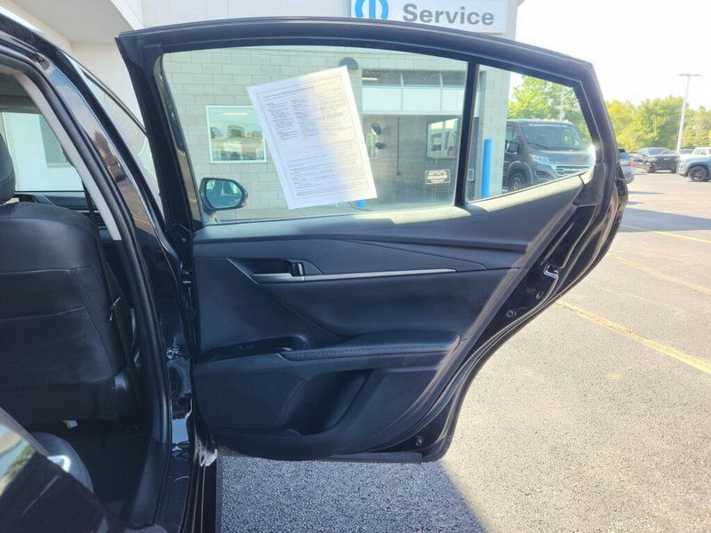 Used 2025 Toyota Camry XLE