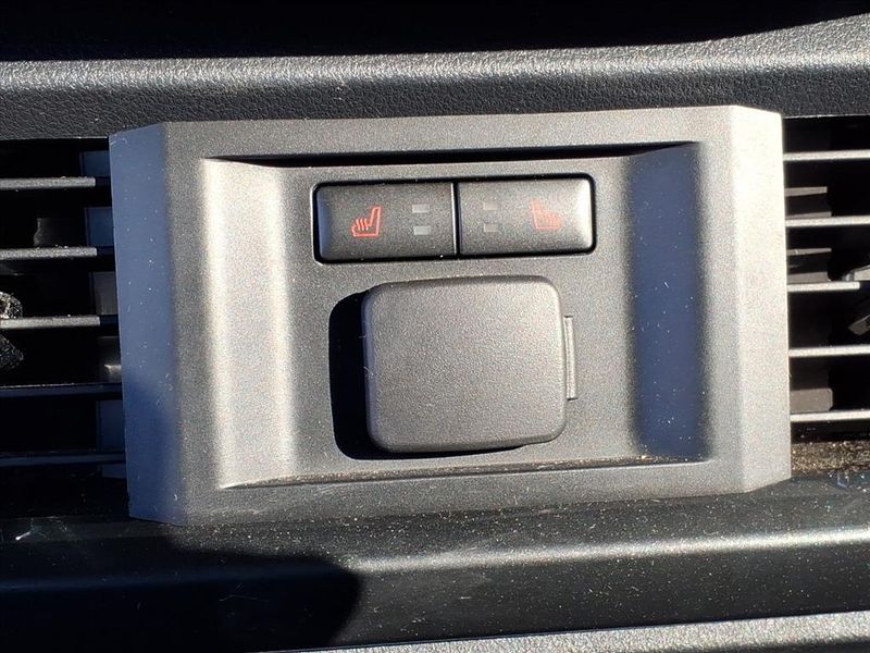 Used 2022 Ford F-150 LariatImage 10