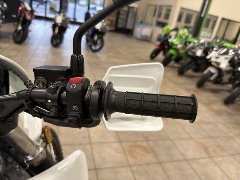 New 2025 Honda XR650L Image 21