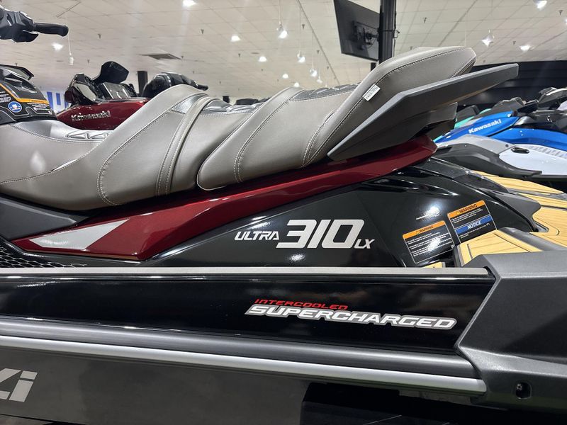 New 2026 Kawasaki JET SKI ULTRA 310LX Image 5