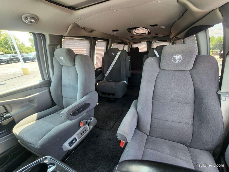 Used 2019 Chevrolet Express 2500 Image 21