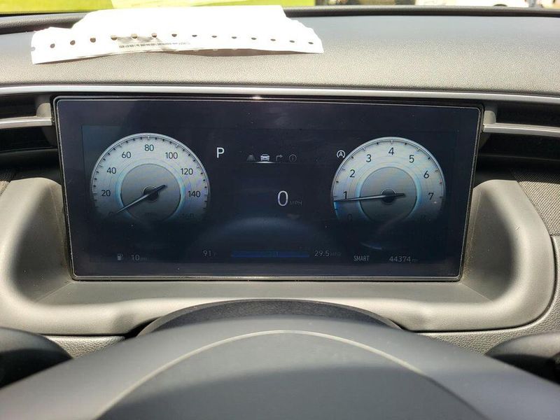 2024 Hyundai Tucson XRTImage 16