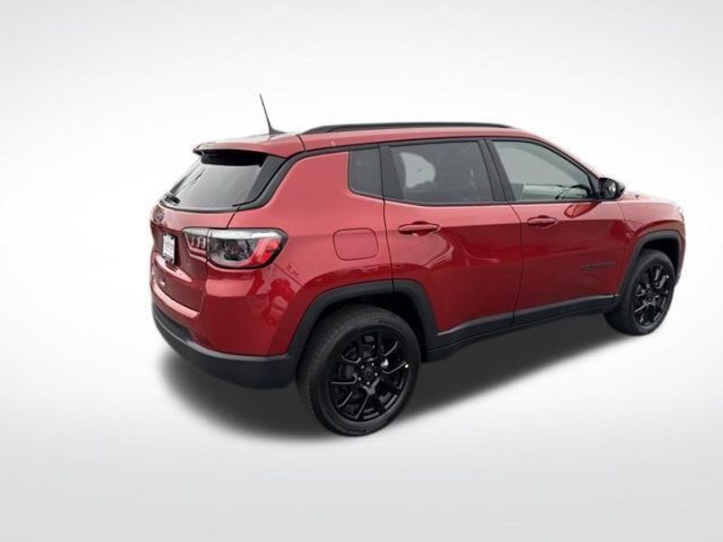 2026 Jeep Compass Latitude Altitude 4x4