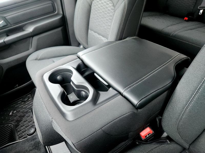 New 2027 RAM 1500 Warlock Crew Cab 4x4 5'7' Box