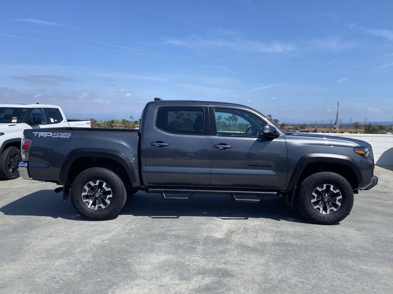 2023 Toyota Tacoma TRD Off-RoadImage 3