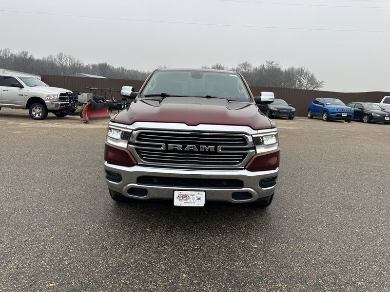 2019 RAM 1500 LaramieImage 3