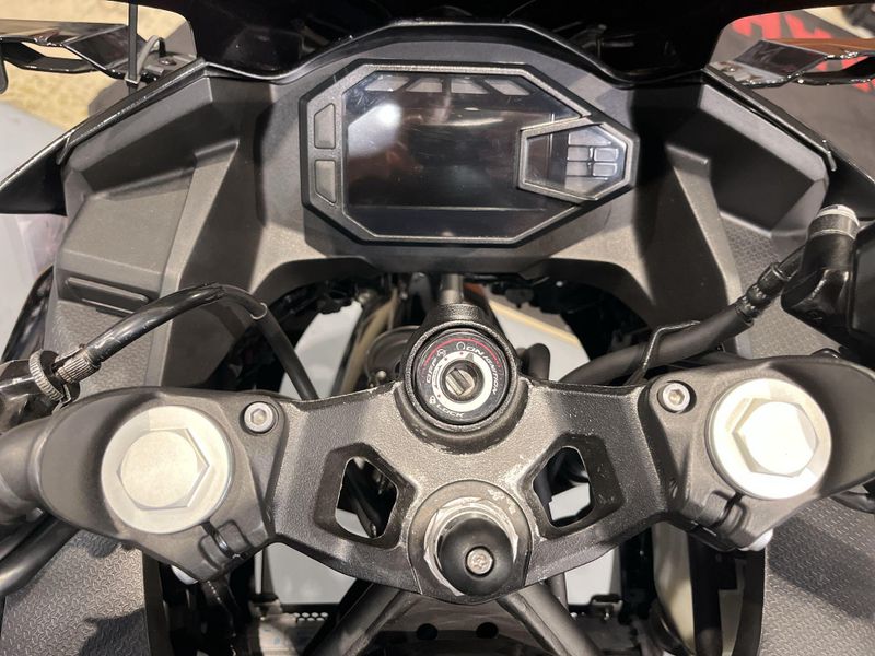 Used 2025 Kawasaki NINJA 500 Image 20