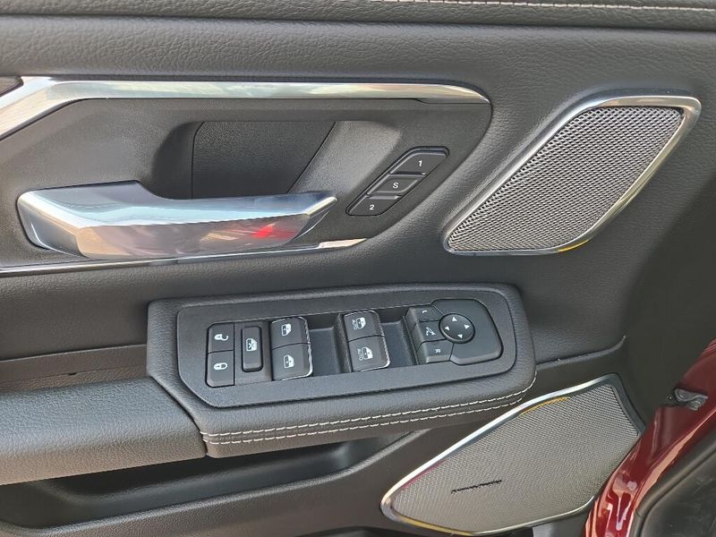 2026 Ram 1500 Laramie photo 9