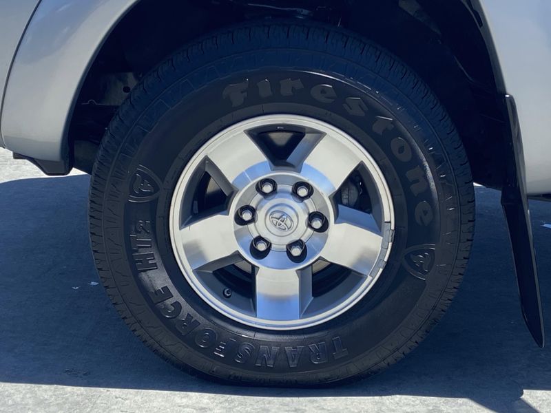 Used 2009 Toyota Tacoma PreRunnerImage 8