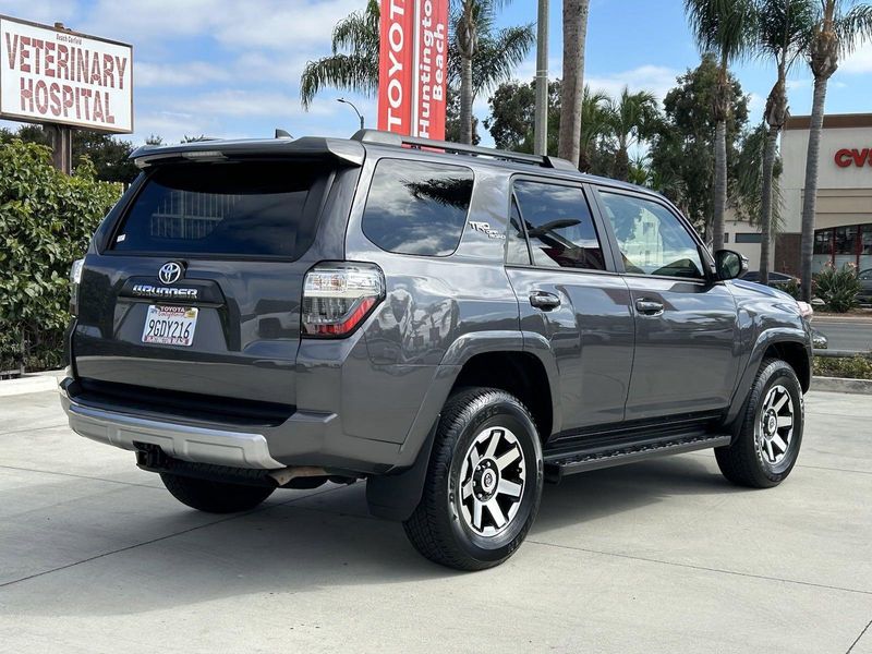 2023 Toyota 4Runner TRD Off-Road PremiumImage 3