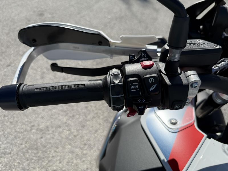 2023 BMW R 1250 GS ADVENTURE