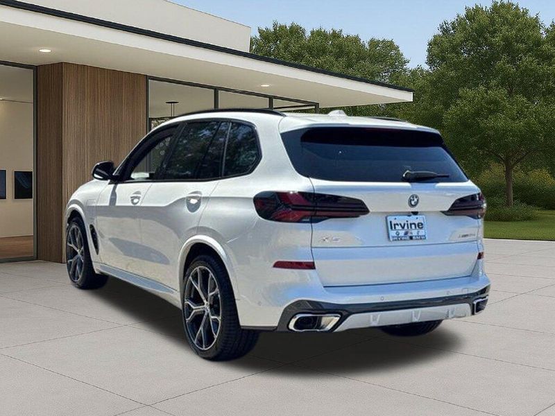 New 2026 BMW X5 xDrive50eImage 12