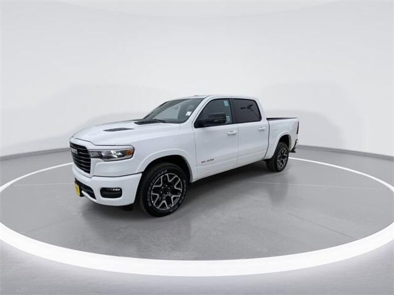 2025 RAM 1500 Laramie Crew Cab 4x4 5