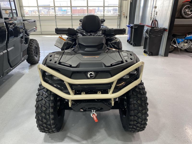 New 2026 Can-Am OUTLANDER MAX BACKCOUNTRY 1000R 