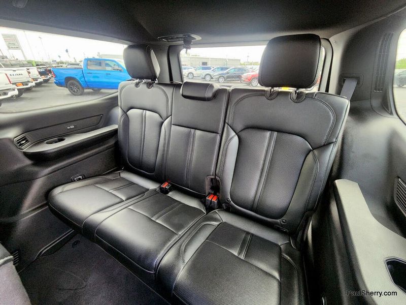 2025 Jeep Wagoneer Series I