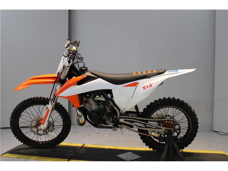 2019 KTM 250 SX Image 2