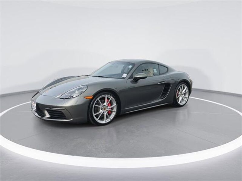 Used 2022 Porsche 718 Cayman SImage 4