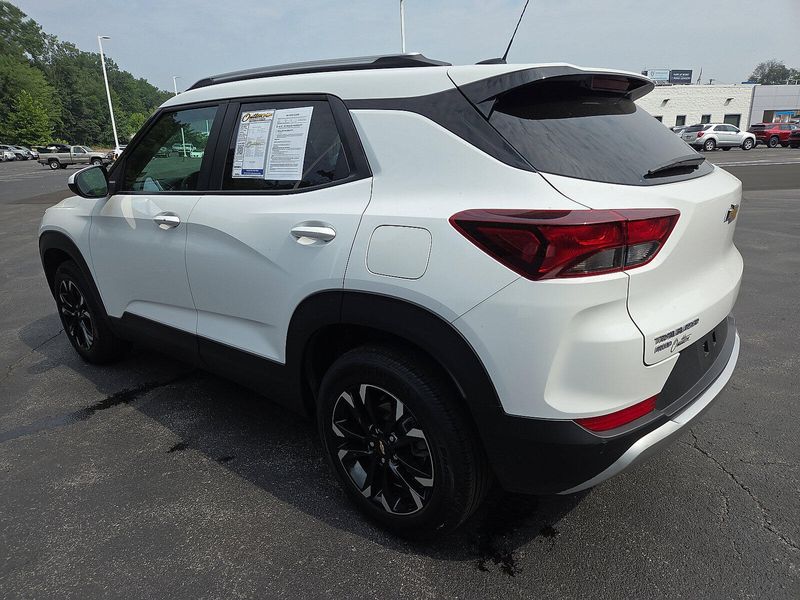 2023 Chevrolet Trailblazer LT photo 4