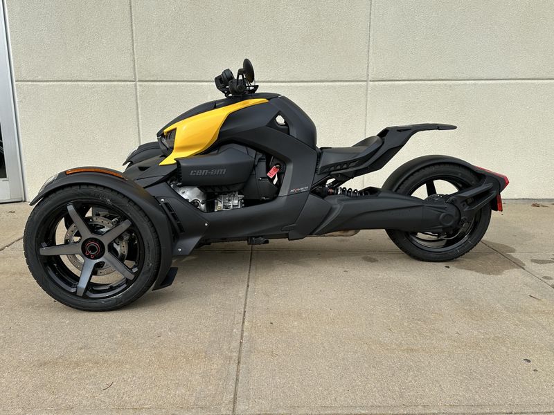 2024 Can-Am RYKER SPORT 900 Cross Country Powersports 732-491-2900 crosscountrypowersports.com 