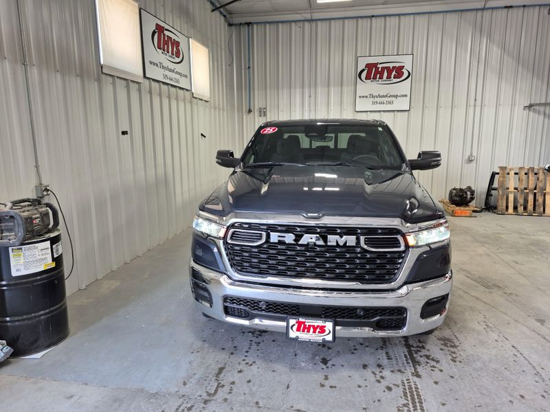 2025 RAM 1500 Big Horn Crew Cab 4x4 5