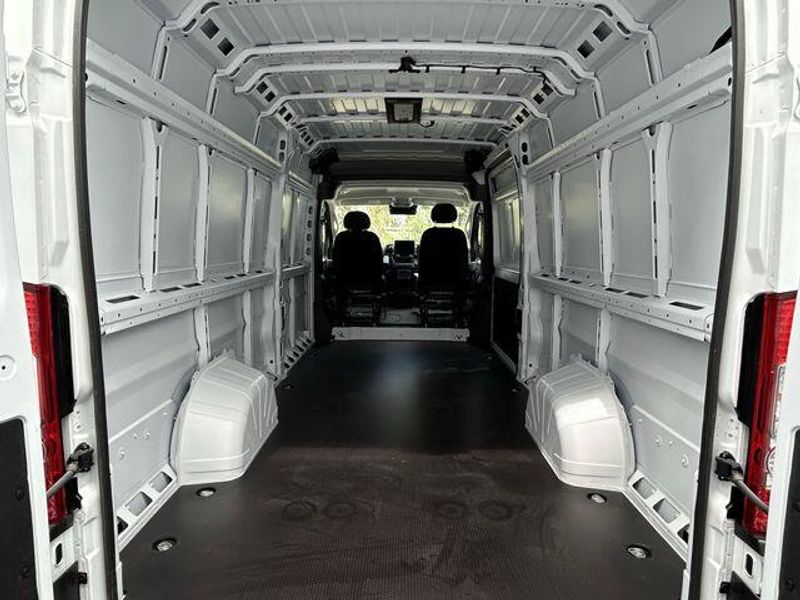 New 2024 RAM Promaster 3500 Tradesman Cargo Van High Roof 159