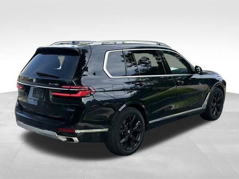 2024 BMW X7 xDrive40i