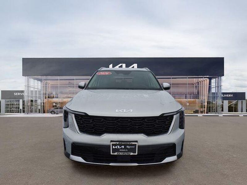 New 2026 Kia Sorento EXImage 9