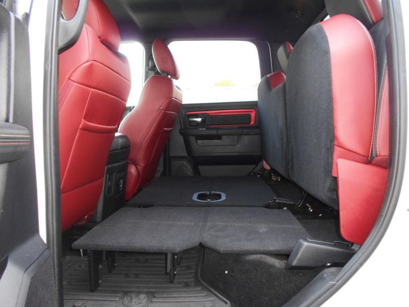 2016 RAM 1500 RebelImage 8