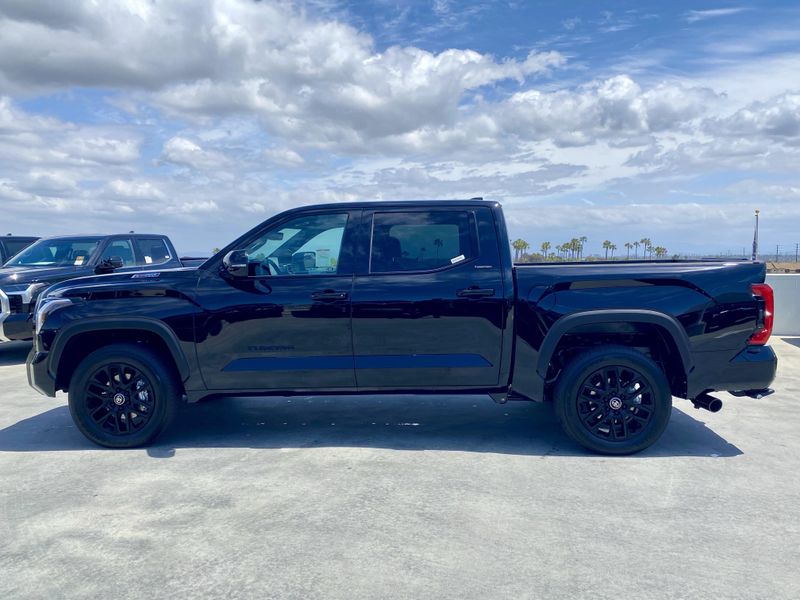 2025 Toyota Tundra LimitedImage 7