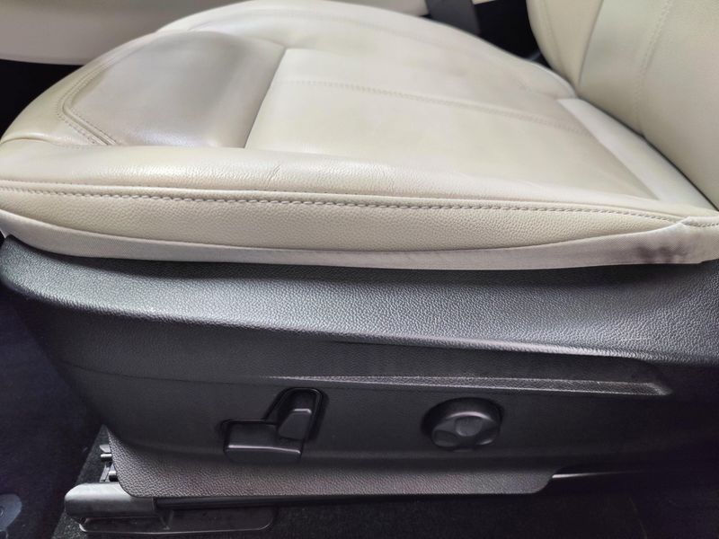 Used 2019 Alfa Romeo Stelvio Ti Nero AWD w/Sunroof/NavImage 15