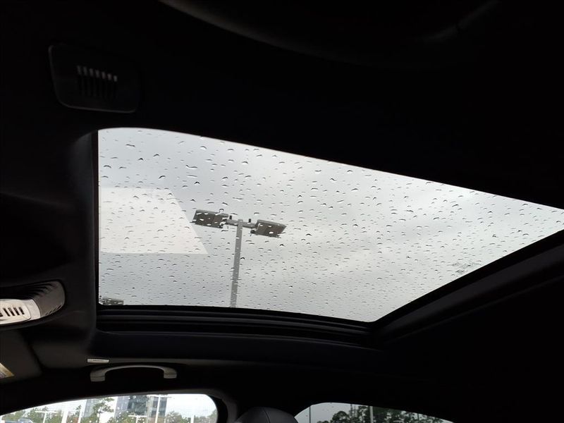 New 2025 Alfa Romeo Stelvio VeloceImage 15