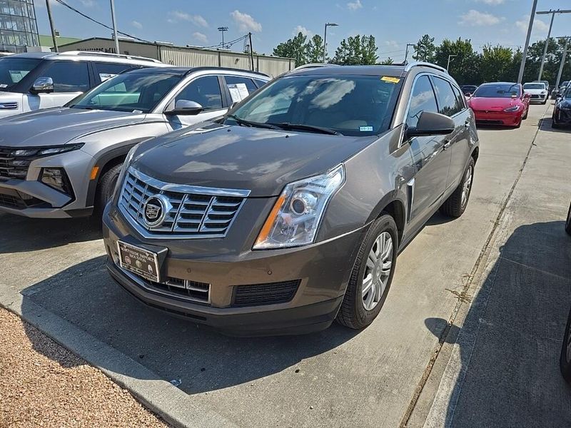 Used 2015 Cadillac SRX LuxuryImage 1