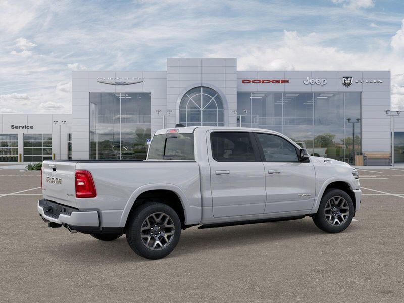 New 2025 RAM 1500 Laramie Crew Cab 4x4 5