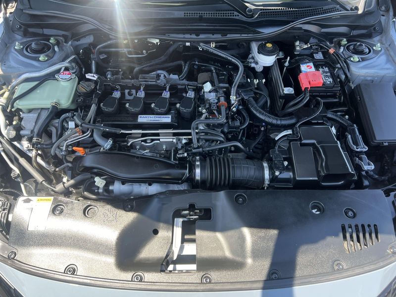 2019 Honda Civic Hatchback LXImage 26