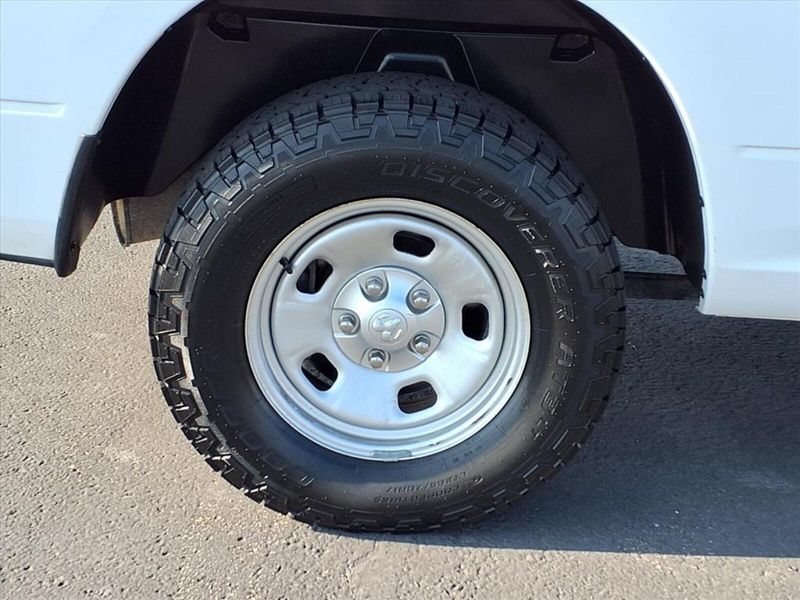2018 Ram 1500 Express photo 2
