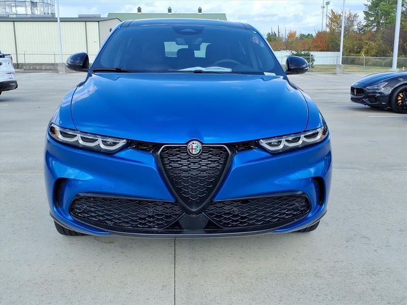 New 2025 Alfa Romeo Tonale AwdImage 4