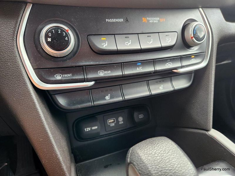 Used 2019 Hyundai Santa Fe SELImage 34