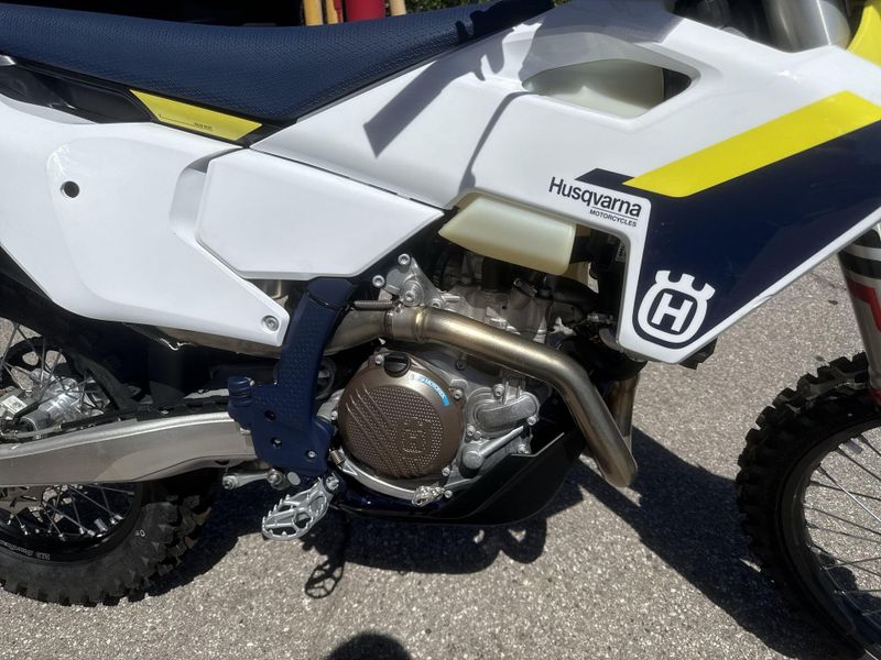 New 2025 Husqvarna FE 450 Image 13
