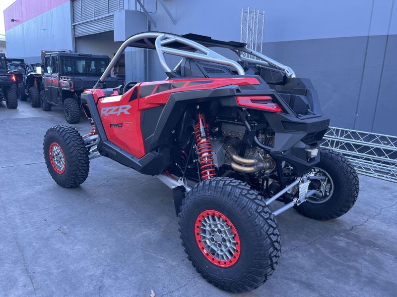 New 2026 Polaris RZR PRO R ULTIMATE Image 19